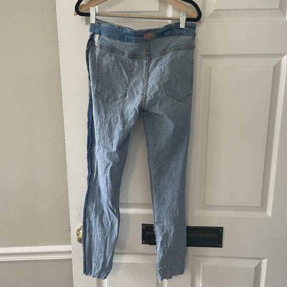 MotherHigh Waisted Looker Ankle Fray in Au Revoir